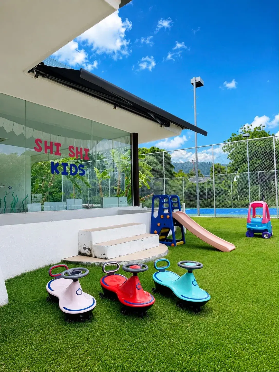 Kids club activities at Shi Shi Samui